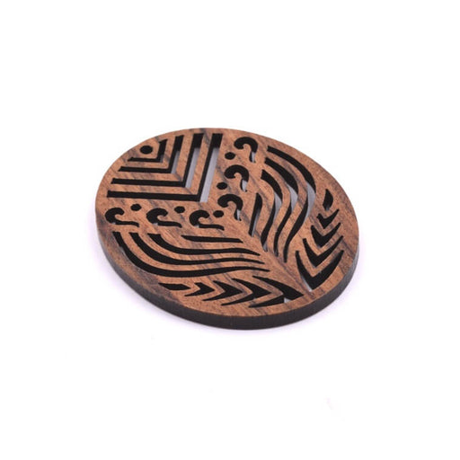 Oval openwork pendant in walnut wood 37x30mm (1)