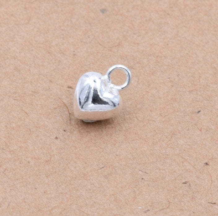 Tiny heart pendant Domed Sterling silver - 5x7x3mm - Hole: 1.5mm (1)