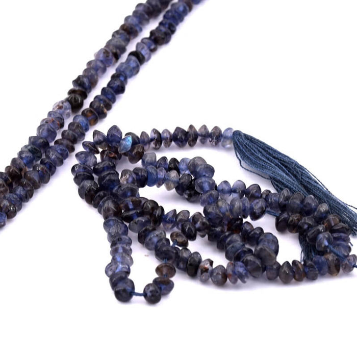 Iolite button bead 4-5x2-3mm - Hole: 0.5mm (1 Strand-33cm)