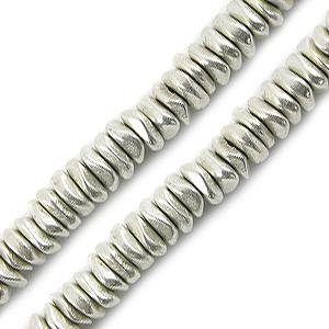 Chips heishi bead brass silver plated 4x2mm strand (1)