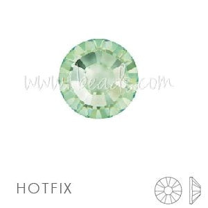 2038 hotfix flat back Chrysolite ss8-2.4mm (80)