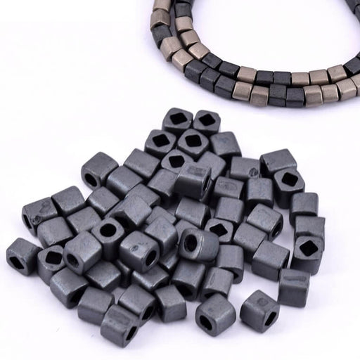 cc611 - Toho cube beads 4mm matte opaque gray (10g)