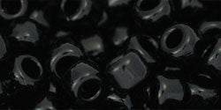 cc49 - Toho beads 3/0 opaque jet (10g)