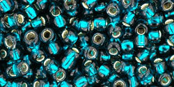 cc27bd - Toho beads 8/0 silver lined teal (10g)