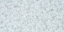 cc141 - Toho beads 15/0 ceylon snowflake (5g)
