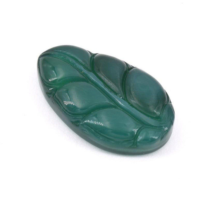 Jade green tinted leaf carved 28x17mm, Grigri or crimping (1)