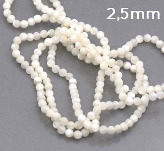 Buy Bead round natural white shell , 2.5mm Hole: 0.6mm - 39cm (1 strand)
