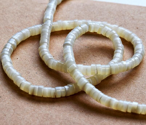 Rondelle Beads Heishi white shell 3.5-4x2-2.5mm (1 Strand-39cm)