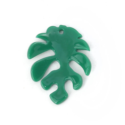 Green Leaf Philodendron Monstera resin pendant 3cm (1)