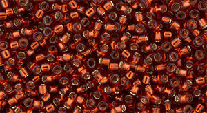 cc25c - Toho Treasure beads 11/0 silver lined ruby (5g)