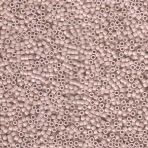 DB1495 -11/0 opaque Pink Champagne- 1,6mm - Hole : 0,8mm (5gr)