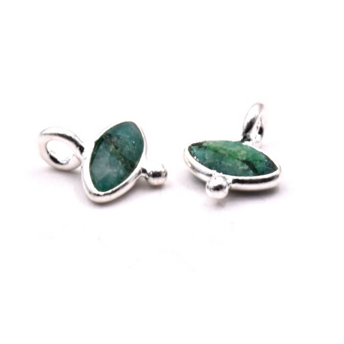 Tiny pendant oval eye Emerald set in 925 silver - 7x9mm (1)