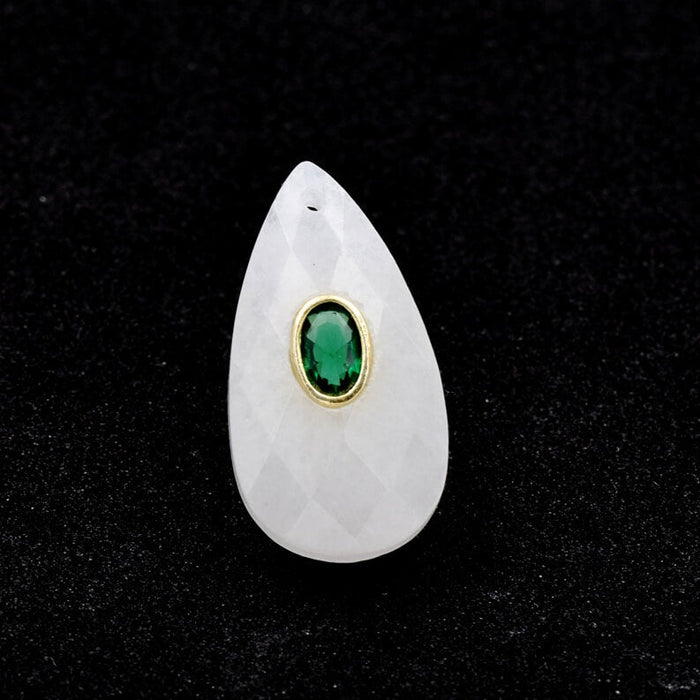 Faceted quartz crystal drop pendant with zircon 25x14mm (1)