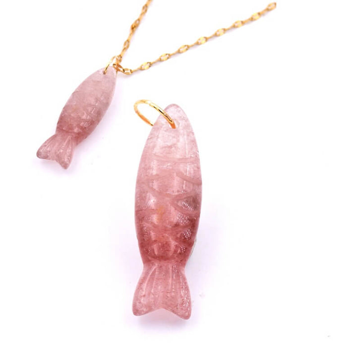 Strawberry quartz fish pendant 34x11mm with Golden steel ring (1)