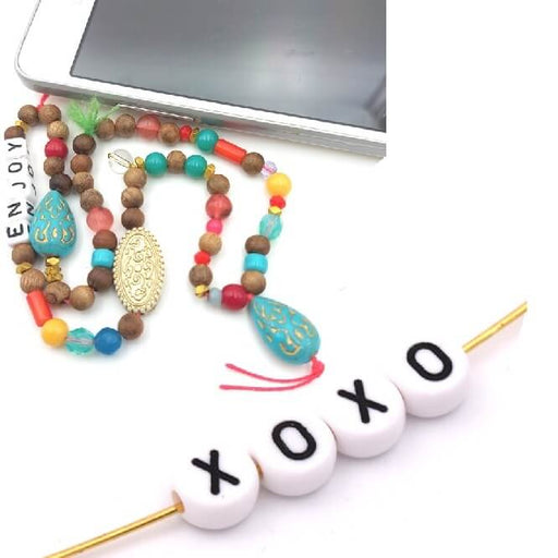 Word XOXO - 4 round letter beads 7mm (1 word)