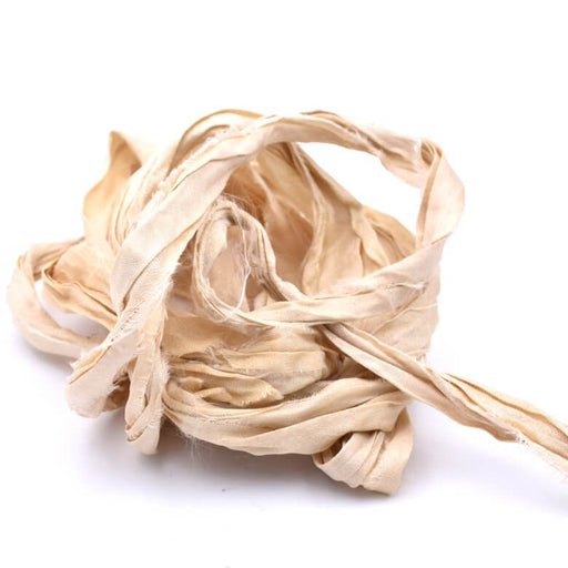 Recycled Sari Silk Ribbon - Frayed Crinkled - Off-White 30mm (1m)