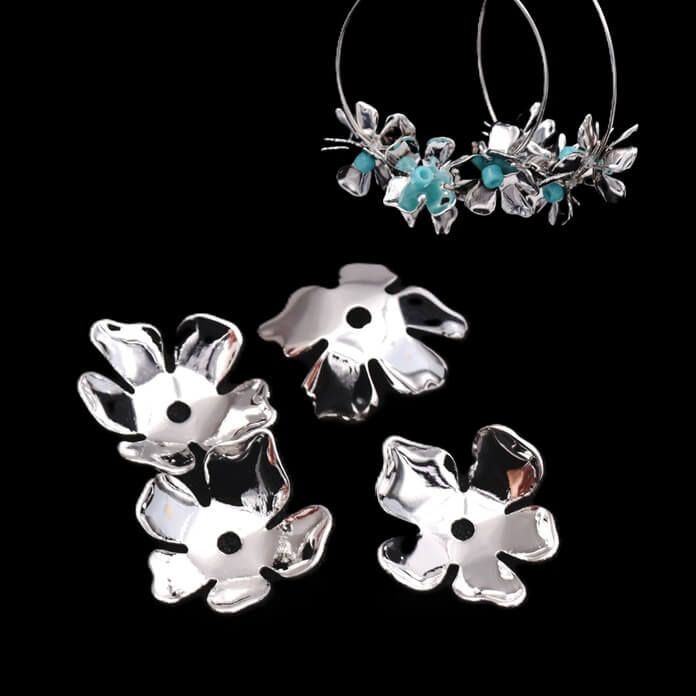 Rhodium-plated brass flower cap - 14mm - Hole: 1mm (4)