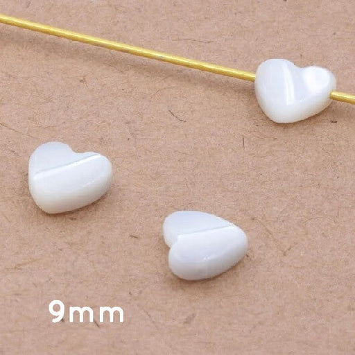 Heart-shaped bead - Shell 8.5x8.5mm - Hole: 0.5mm (2)