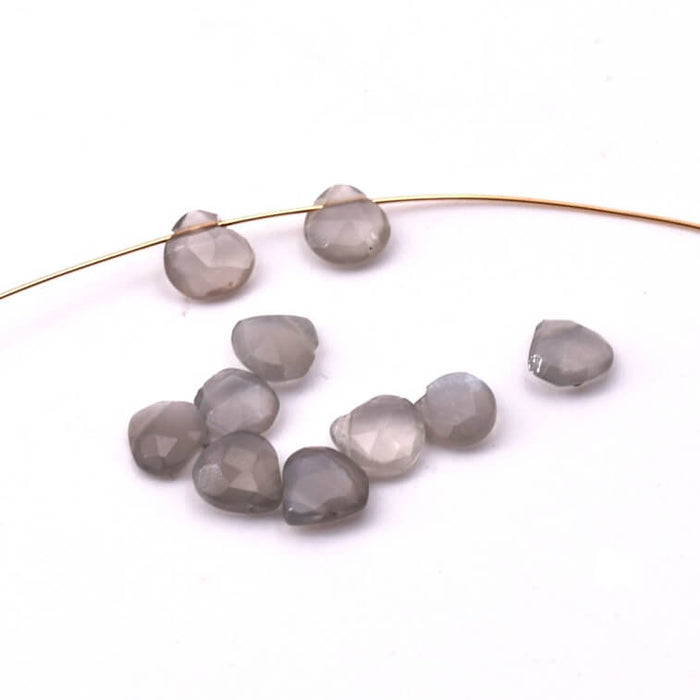 Faceted Teardrop Pendant - Gray Agate - 4-6x4-5mm - Hole: 0.3mm (10)