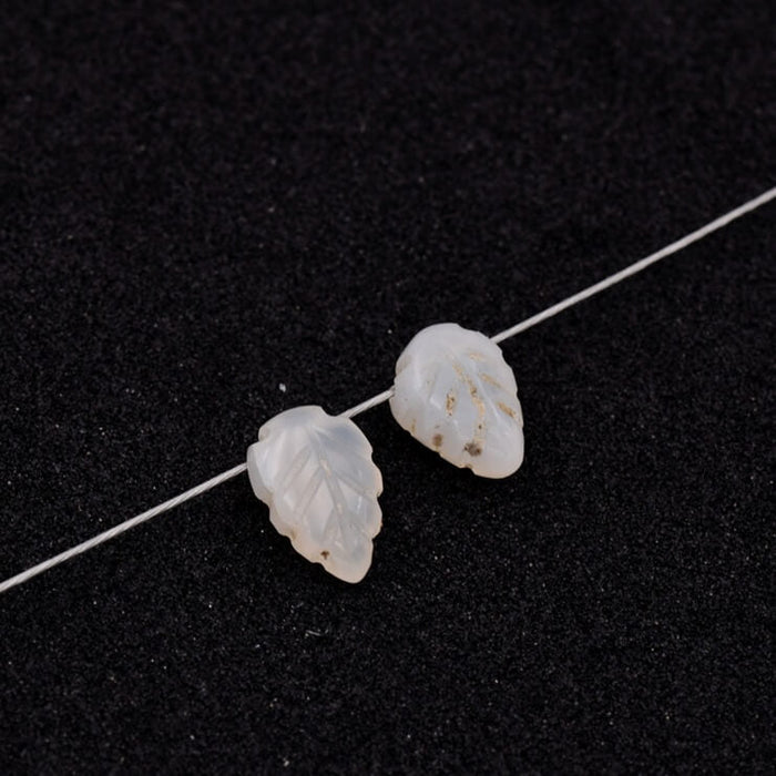 Leaf pendant Beige-white moonstone - 8-10mm - Hole: 0.4mm (2)