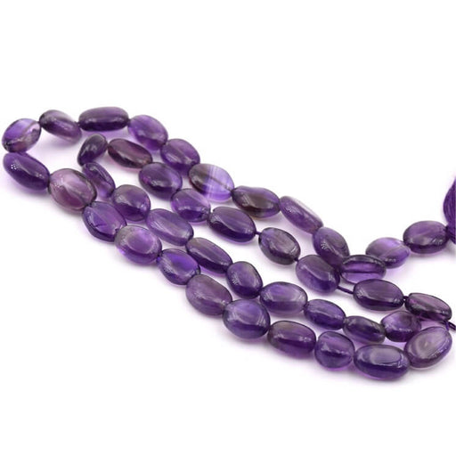 Amethyst flat oval bead 8-11x5-7mm - Hole: 0.5mm (1 Strand - 32cm)