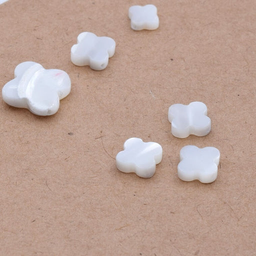 Buy Natural white shell bead clover 8x3mm - hole: 0.8mm (3)