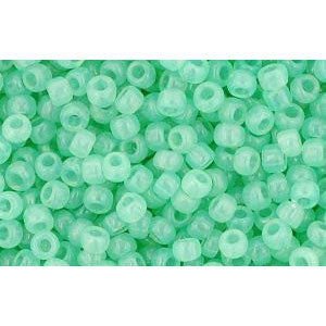 cc1144 - Toho beads 11/0 milky kiwi (10g)