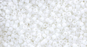 cc761 - Toho beads 15/0 matt colour opaque white (5g)