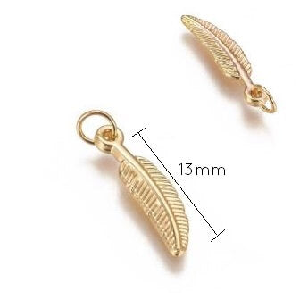 Charm, pendant feather gold Plated 18K -15x5mm (1)