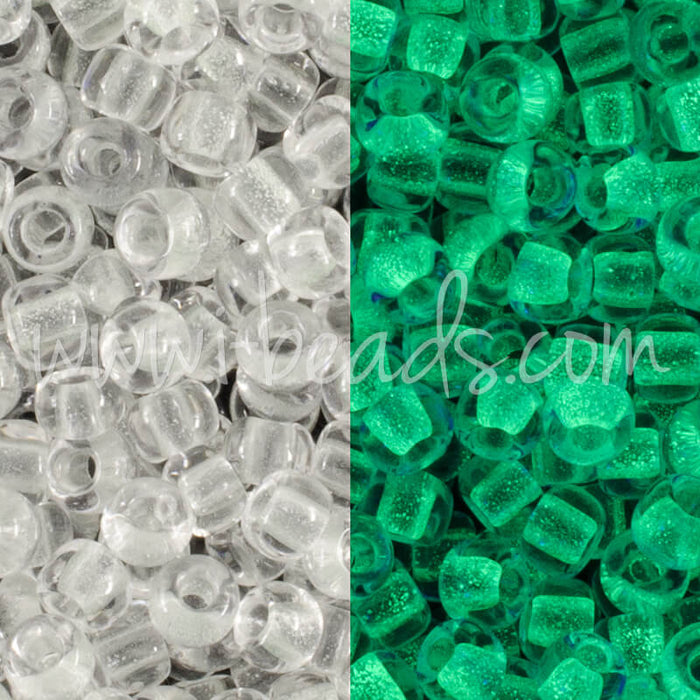 cc2710 - Toho beads 11/0 Glow in the dark crystal/bright green (10g)
