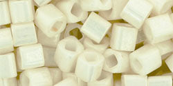 cc122 - Toho cube beads 4mm opaque lustered navajo white (10g)