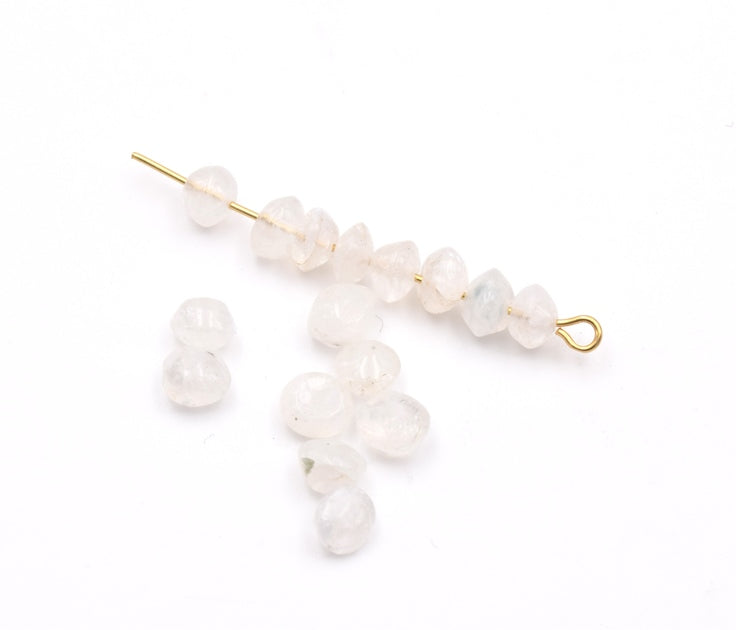 OPALINE MOONSTONE chips bicone beads 6x3mm (20)